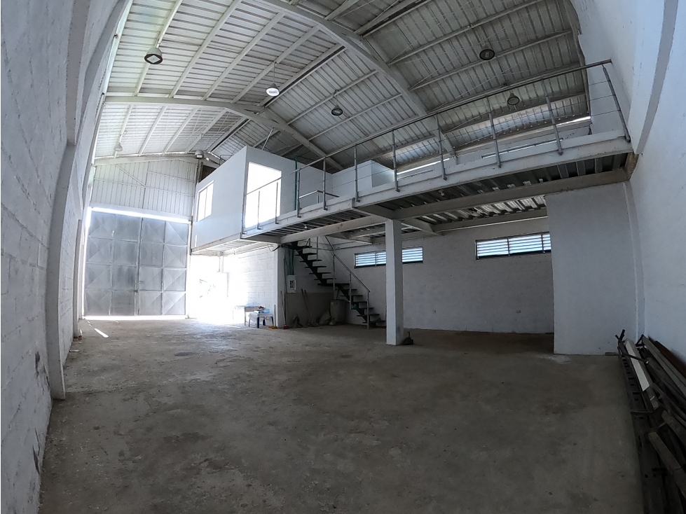 CARTAGENA VENTA / ARRIENDO BODEGA DE 210 M2 EN ZONA NORTE