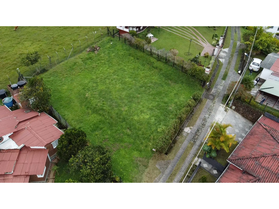 SE VENDE LOTE EN CONJUNTO CAMPESTRE VÍA CIRCASIA - ARMENIA QUINDÍO