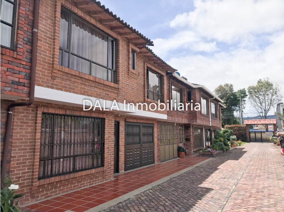 SE VENDE  CASA EN CHIA CUNDINAMARCA