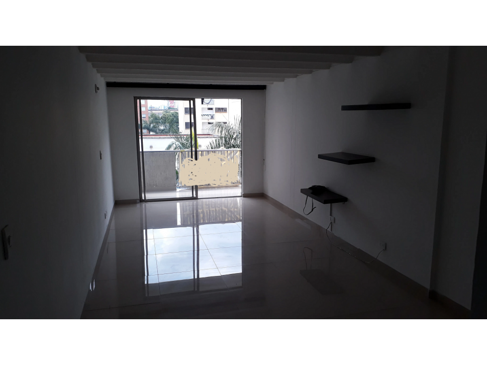 Venta de Apartamento Prados del Norte, Norte de Cali, 8205.