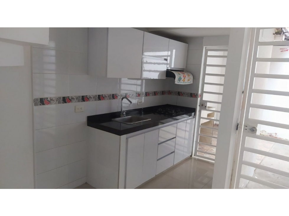 Venta de Casa comercial en la Bonanza 108m2, Jamundí 7173.E