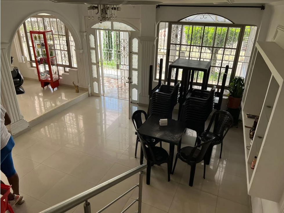 Venta Casa de 256mts2 Prados del Limonar, Sur de Cali 6784.