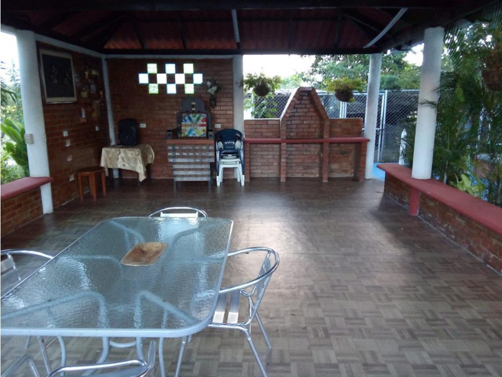 Venta Casa Campestre de 586mts2 en Quinamayo, Jamundi, jamundi 6659.