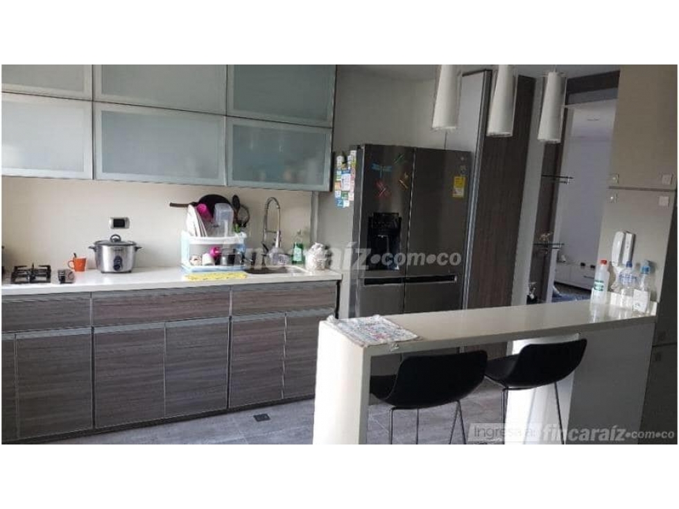 Venta de Apartamento en El Ingenio, Sur de Cali 4409.