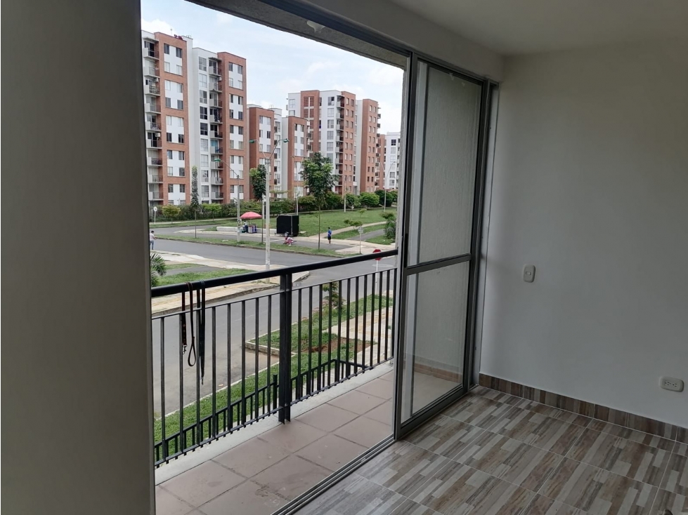 APARTAMENTO EN VALLE DEL LILI CON PARQUEADERO VENTA - CALI