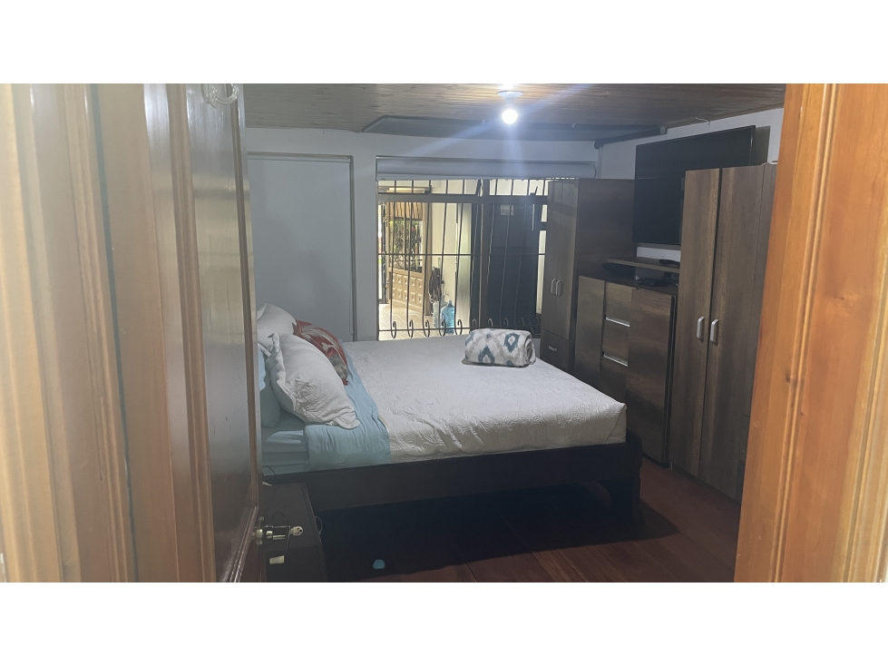 VENTA CASA   EN  MODELIA - BOGOTA