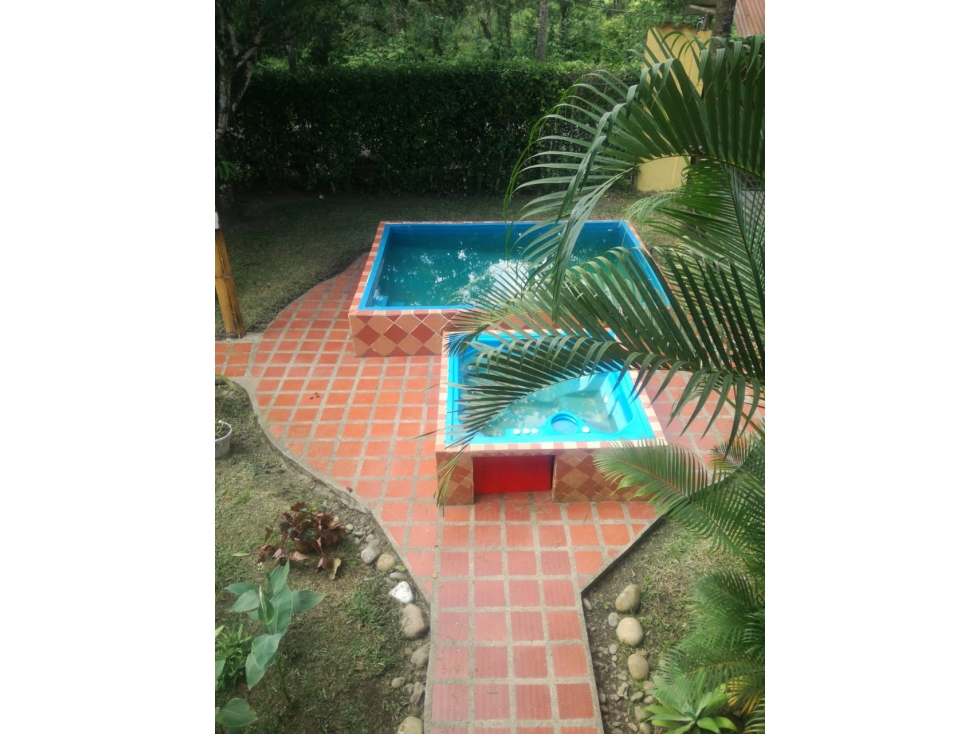 VENTA CASA CAMPESTRE VILLAVICENCIO