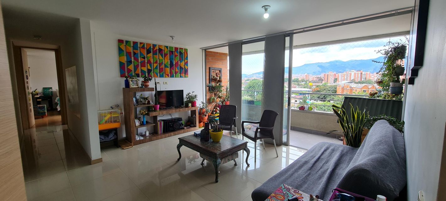 Apartamento en  Carlos E Restrepo COD: 22-727