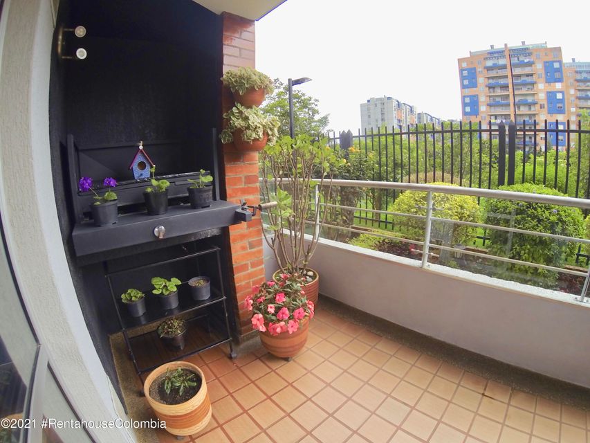 Apartamento en  Cedritos(Bogota) CO: 22-865