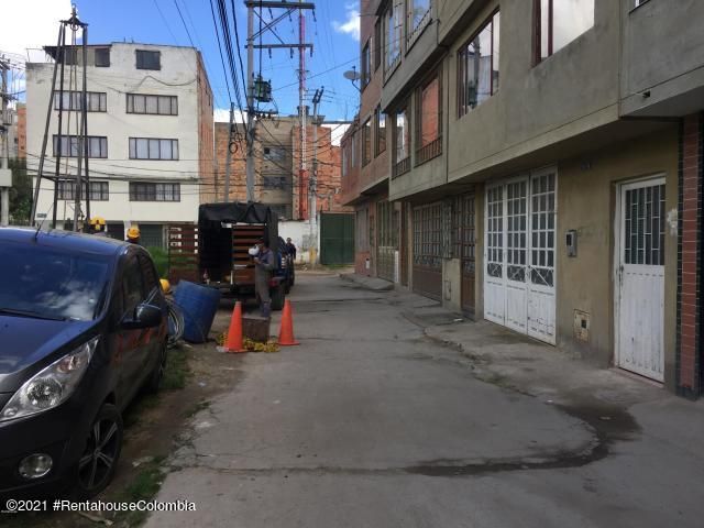 Lote en  San Antonio Norte(Bogota) COD: 22-13