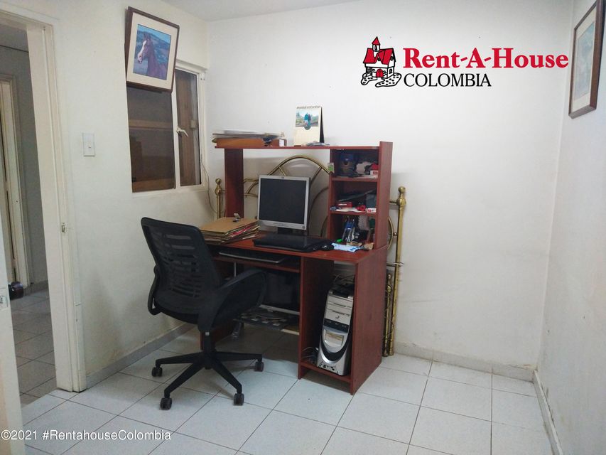 Vendo Casa en  San Jose Fontibon(Bogota) C.O  22-1045