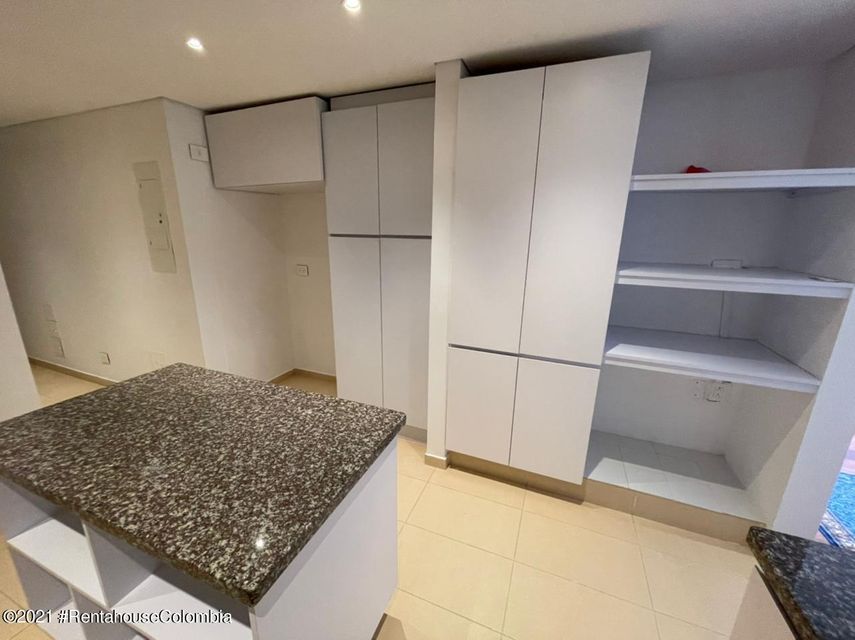 Vendo Apartamento en  Cedritos(Bogota) C.O  23-643