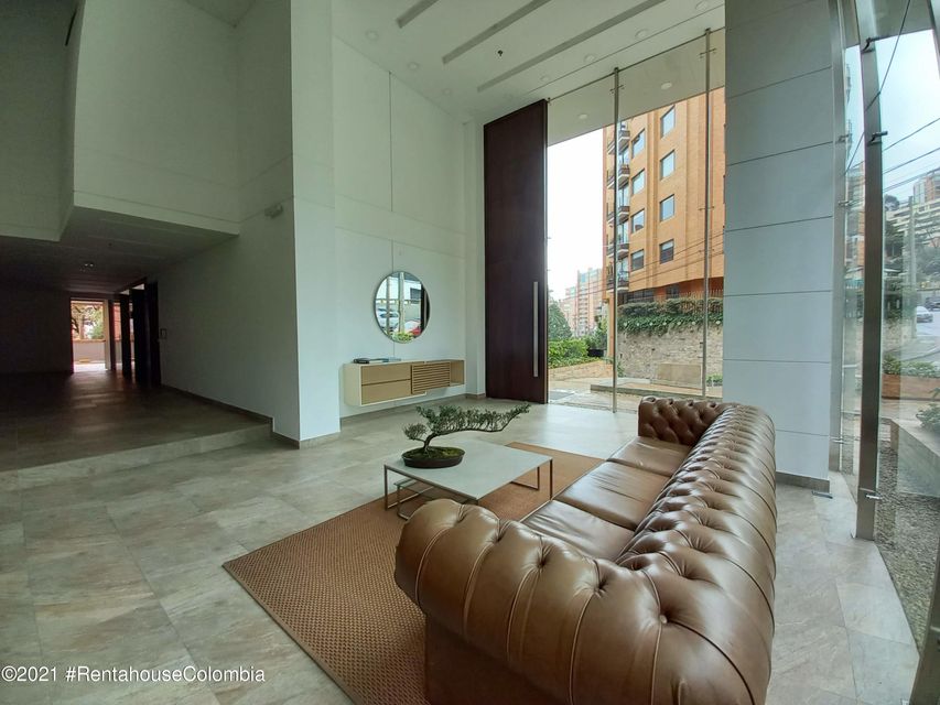 Apartamento en  La Cabrera(Bogota) cod: 22-755