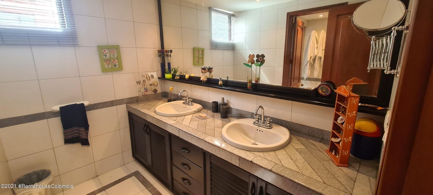 Apartamento en  Los Rosales cod: 22-1535