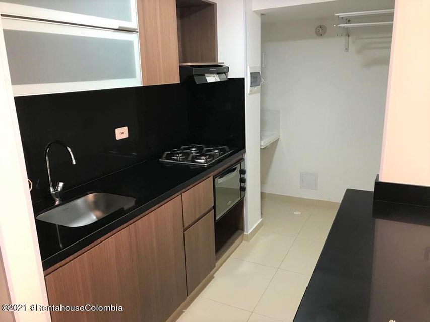 Apartamento en  Castilla(Bogota) cod: 22-869