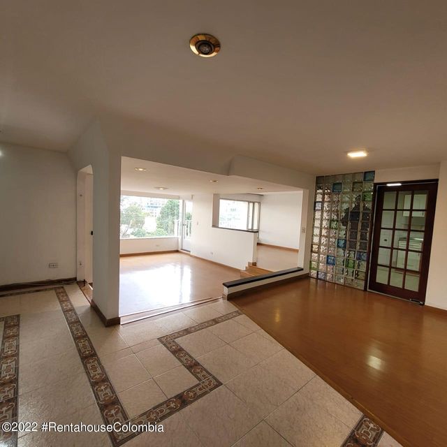 Apartamento en  Chico(Bogota) RAH CO: 22-2440