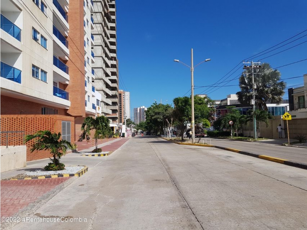 Vendo Comercial en  Sabanilla C.C 22-1822