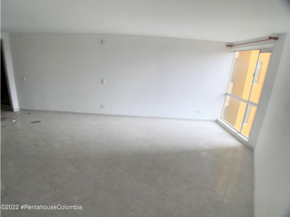 Apartamento en  Ciudad Bolivar RAH CO: 22-3260