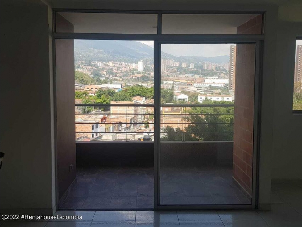 Apartamento en  La Doctora RAH CO: 22-2206