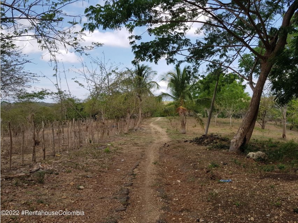 Lote en  Mamonal(Turbana) RAH CO: 22-2506