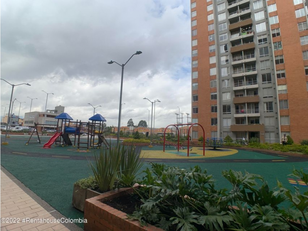 Apartamento en  Castilla(Bogota) RAH CO: 23-418