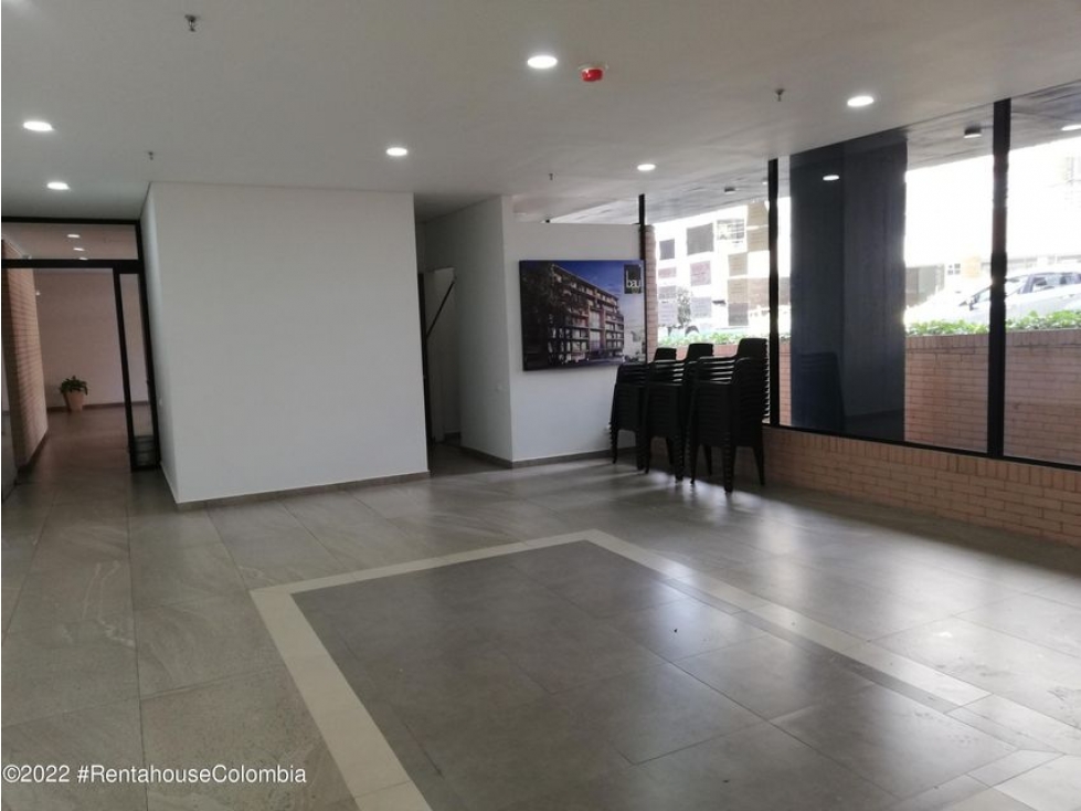 Apartamento en  Bella Suiza(Bogota) RAH CO: 23-470