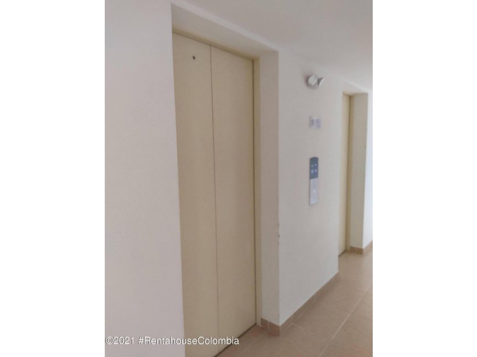 Apartamento en  El Chingui RAH CO: 23-654