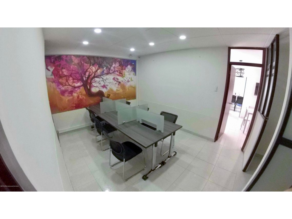 Comercial en  La Castellana(Bogota) RAH CO: 23-935