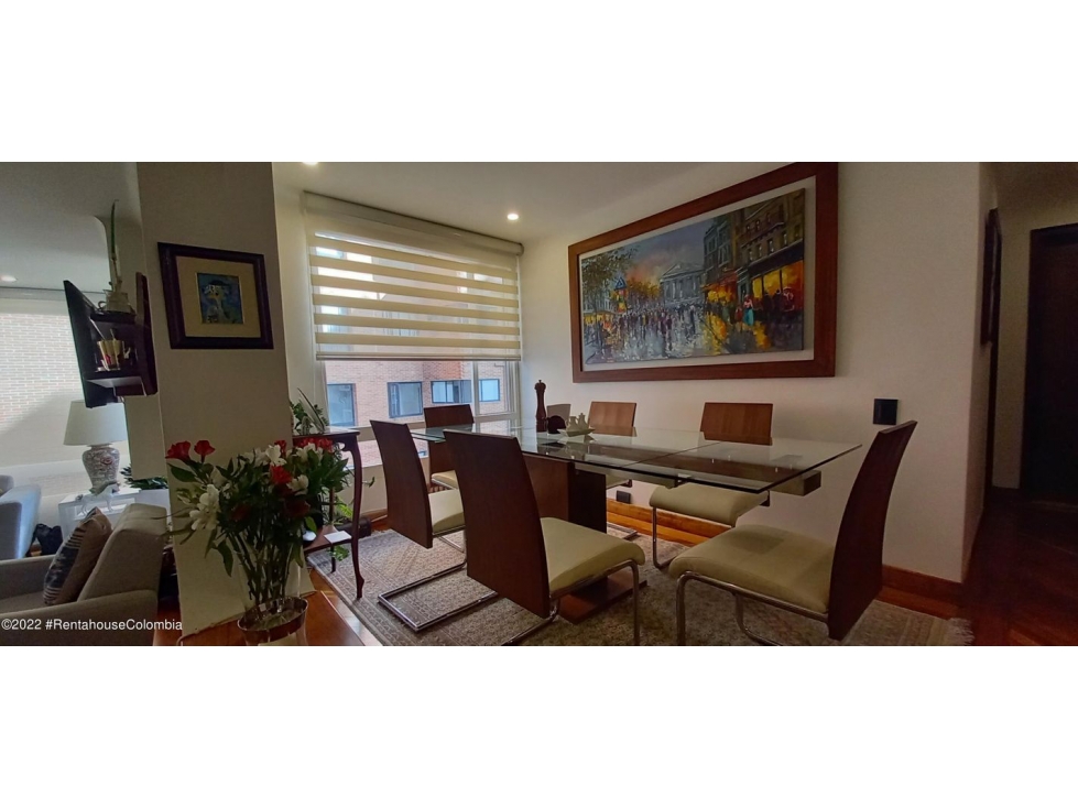 Apartamento en  La Cabrera(Bogota) RAH CO: 23-1143