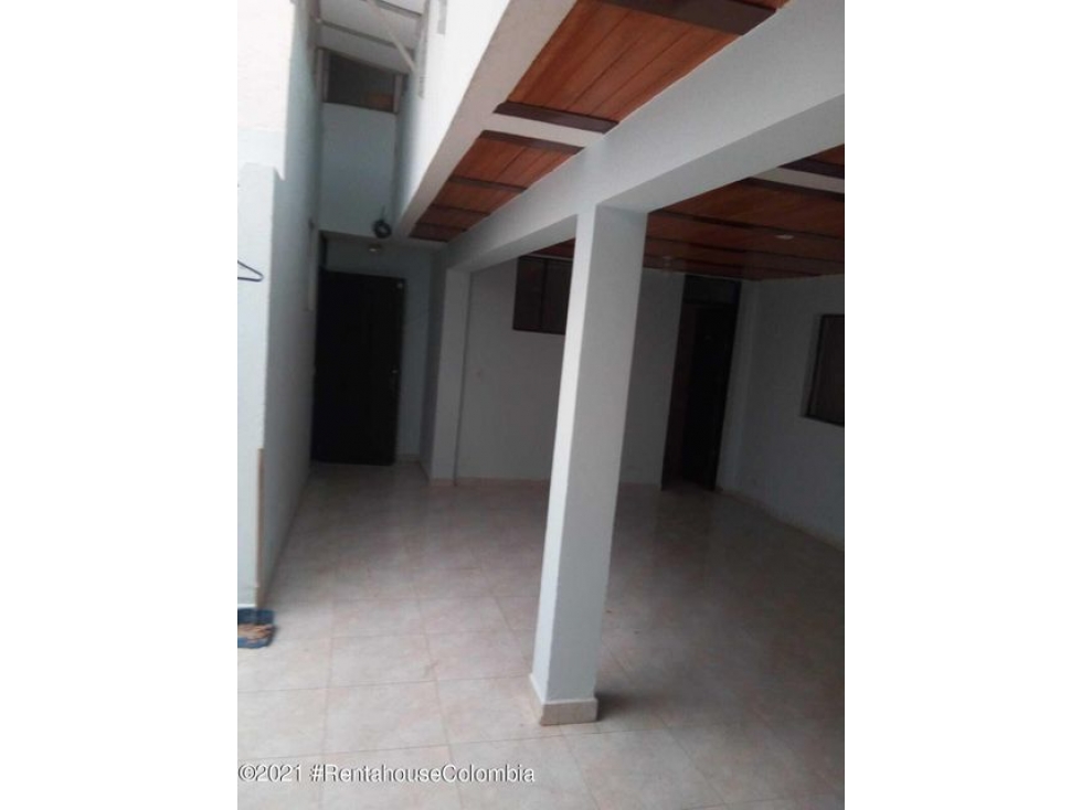 Vendo Casa en  Granada Norte(Bogota)S.G. 23-646