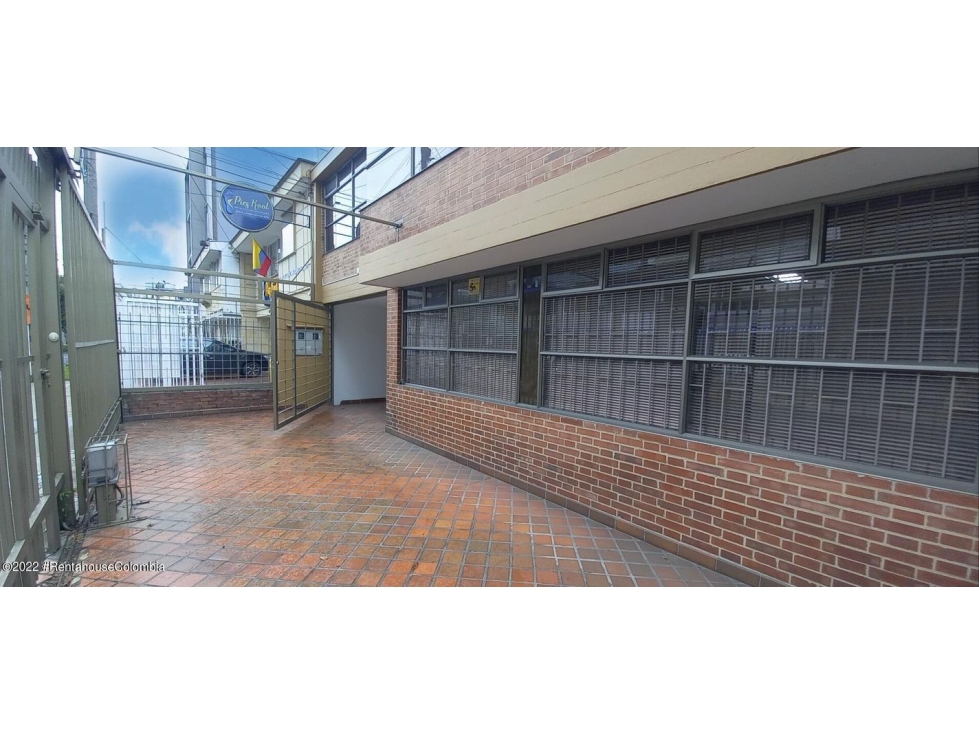 Arriendo Casa en  La Castellana(Bogota) C.O 23-595