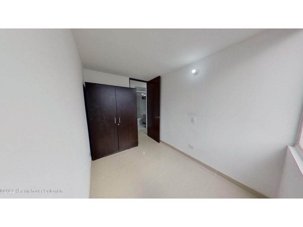 Apartamento en  El Salitre(Bogota) RAH CO: 23-1241