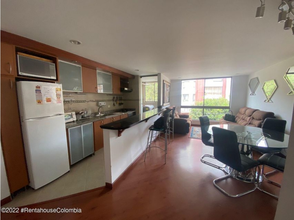 Vendo Apartamento en  La Castellana C.O 23-779