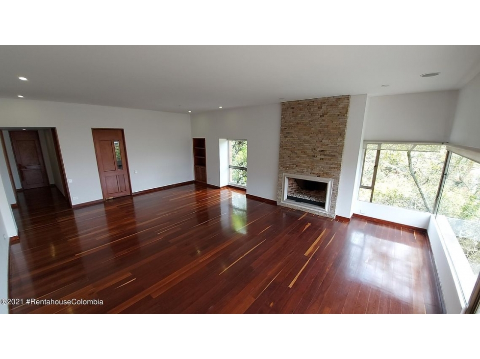 Vendo Apartamento en  Los Rosales(Bogota) C.O 23-974