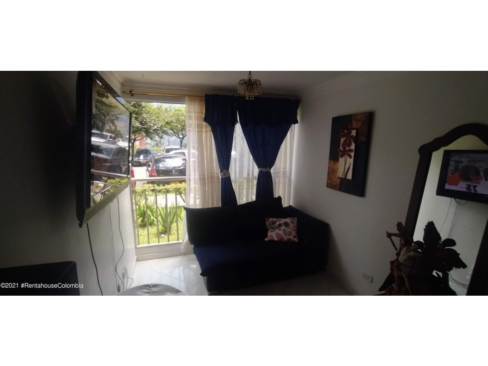 Vendo Apartamento en  Bombona IIS.G. 23-1449