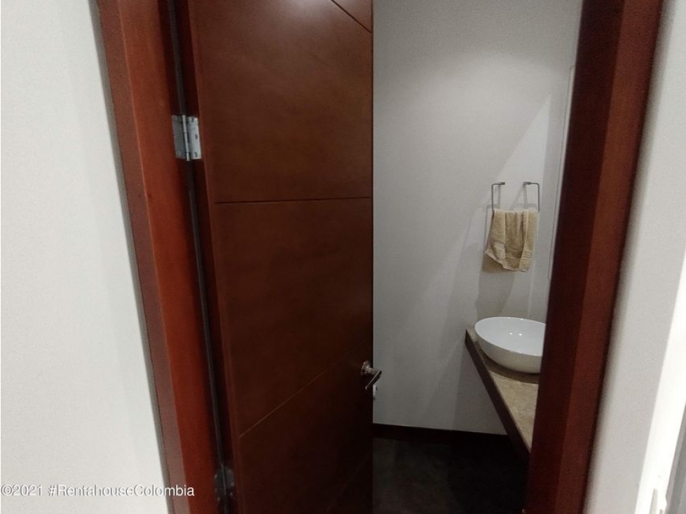 Vendo Apartamento en  Chico Norte C.O 23-1349