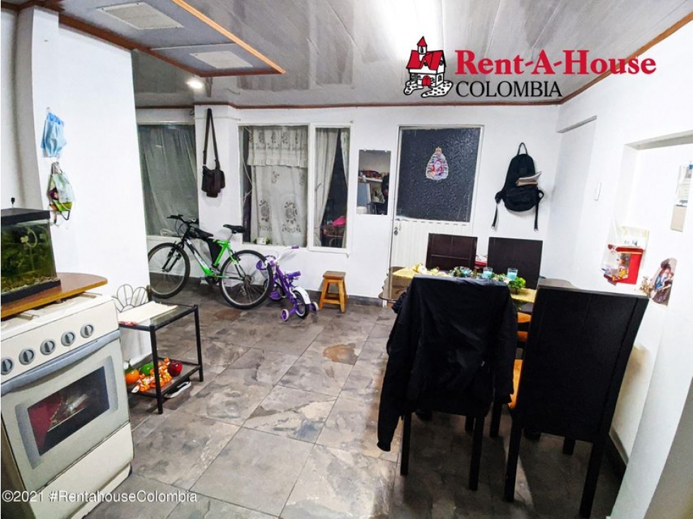 Vendo Casa en  San Jose Fontibon(Bogota)S.G. 23-1612