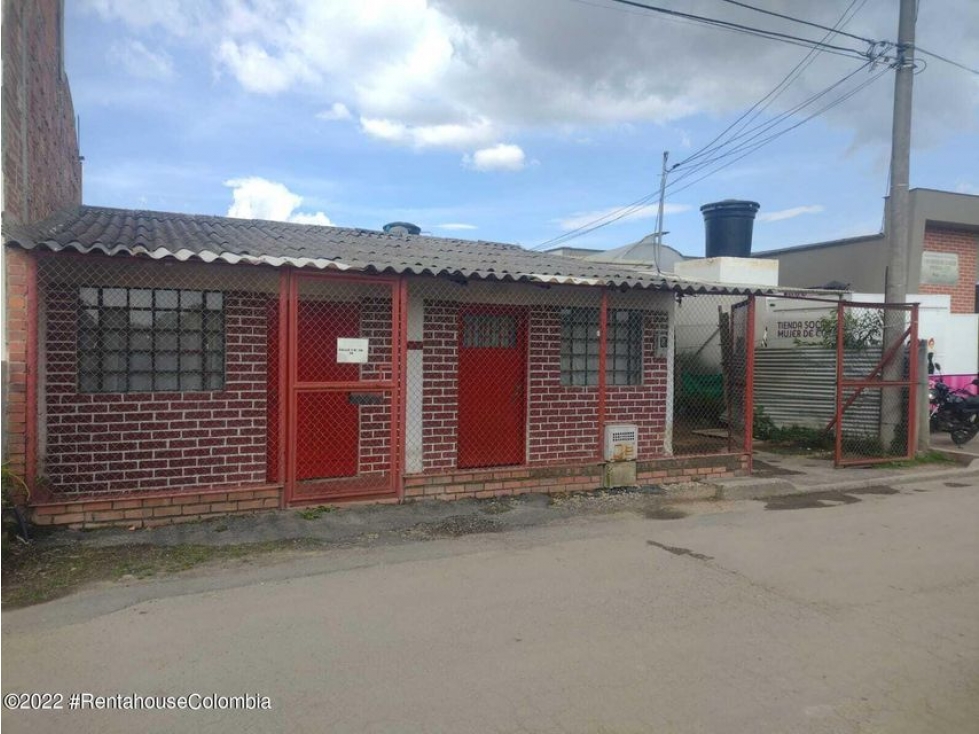 Vendo Lote en  Centro Cota(Cota) C.O 23-1685