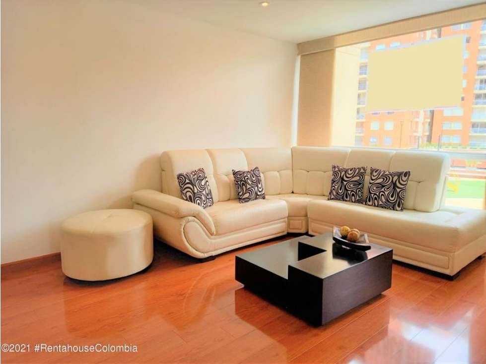 Apartamento en  San Jose Del Prado RAH CO: 22-791