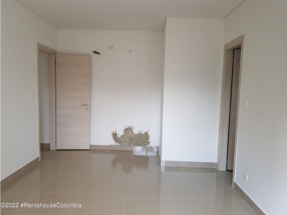 Apartamento en  Alto Prado RAH CO: 22-2335