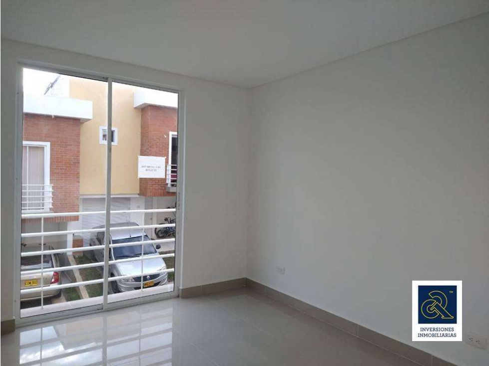 SE VENDE CASA MONTELUGANO