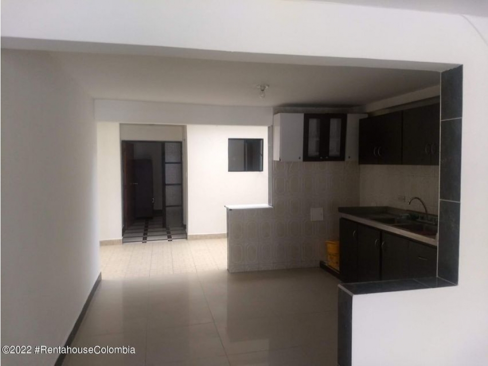 Apartamento en  Villa Luz(Bogota) GZ: 23-747