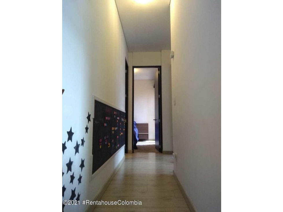 Apartamento en  Portales Del Norte RAH CO: 23-656