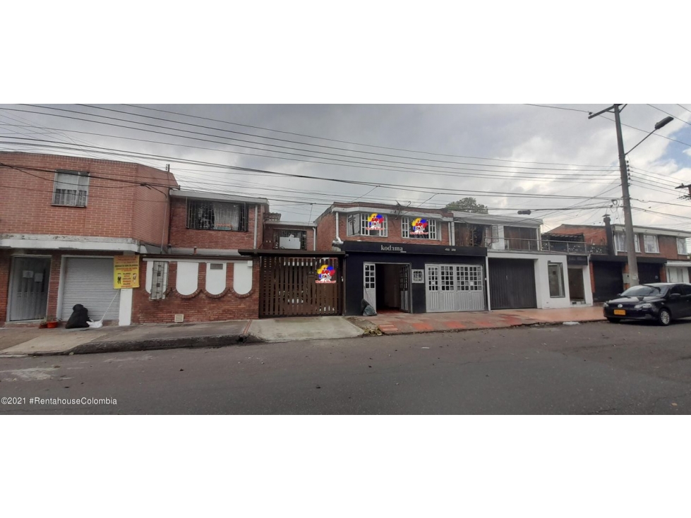 Comercial en  La Esmeralda(Bogota) S.G  22-1695