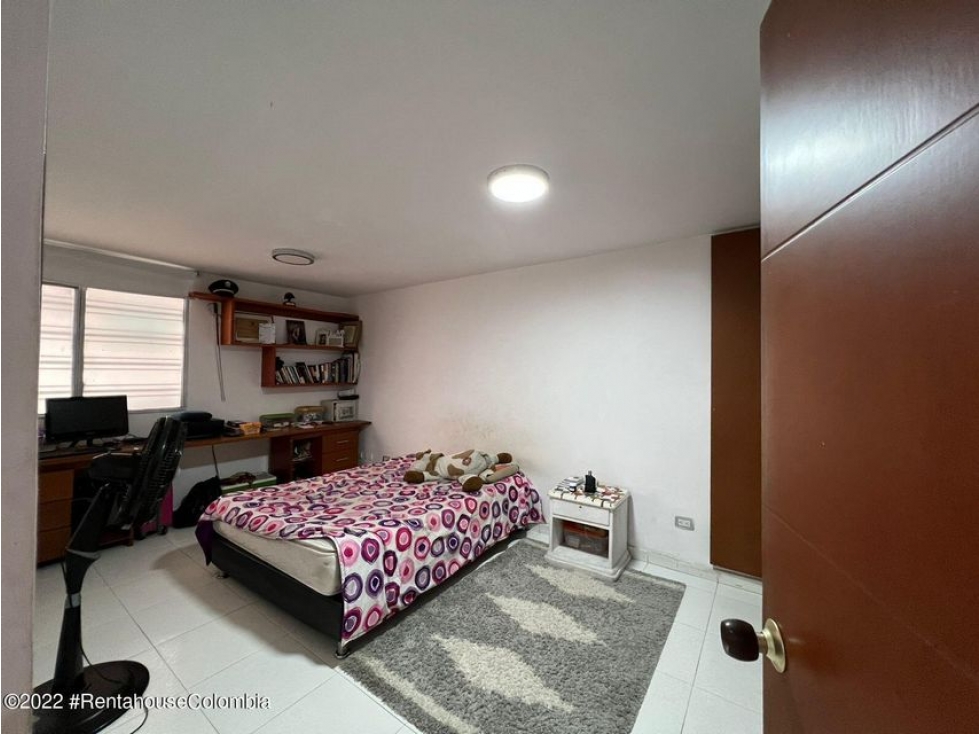 Apartamento en  Quinta Bosch S.G  23-674