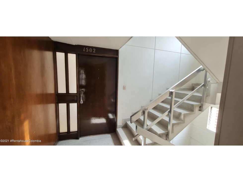 Apartamento en  Medellin RAH CO: 23-1840