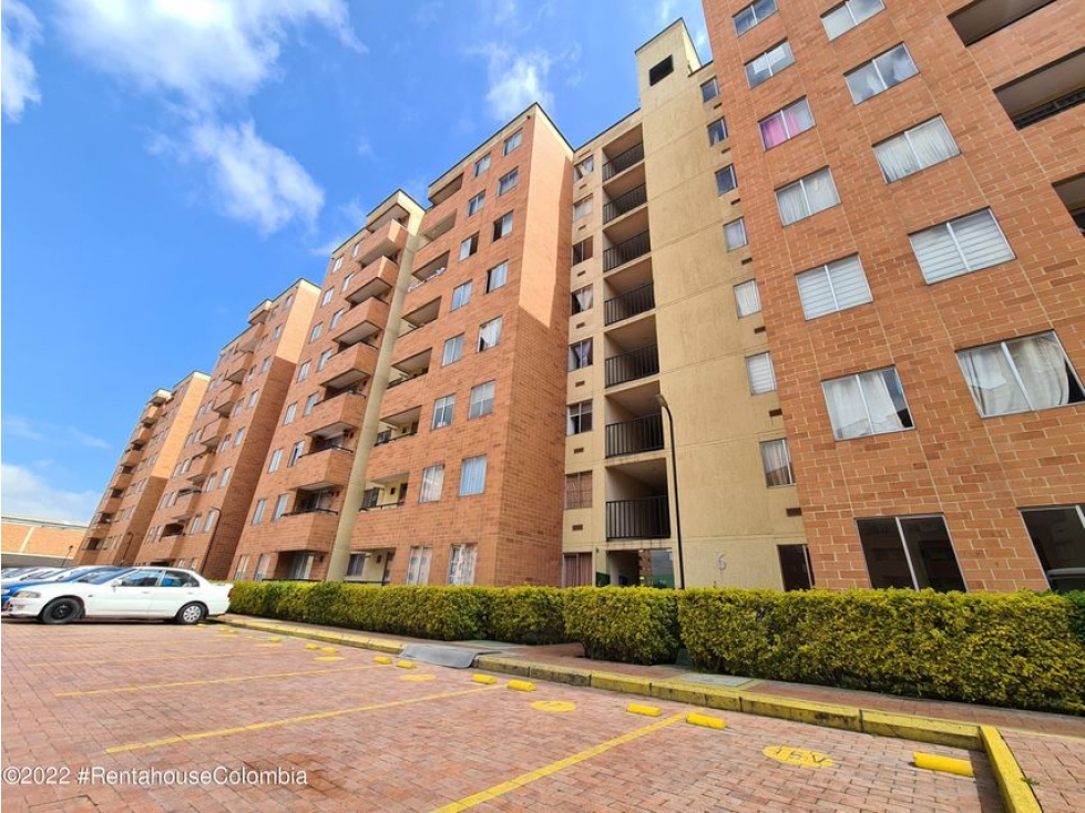 Apartamento en  Alejandria RAH CO: 23-520