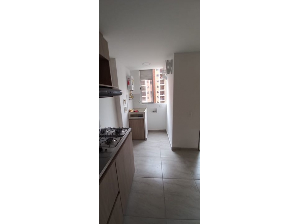 VENDO APARTAMENTO EN AZALEA CIUDADELA MONTEFLOR EN SABANETA