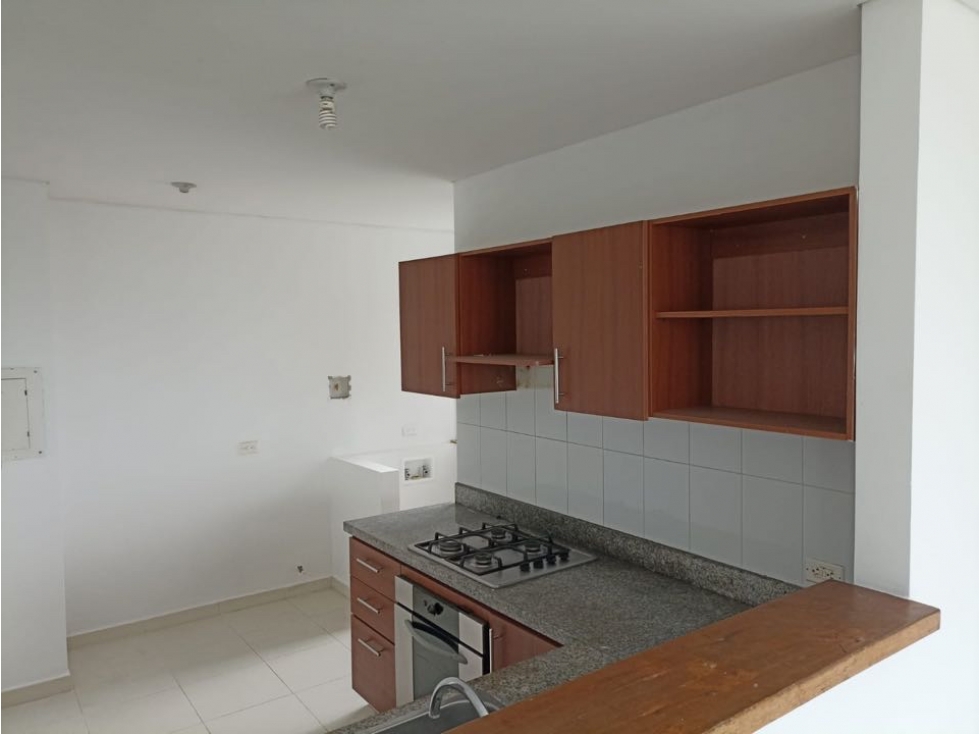 ¡VENDO APARTAMENTO EN EL PIE DE LA POPA - ED. PLAZA CARIBE!