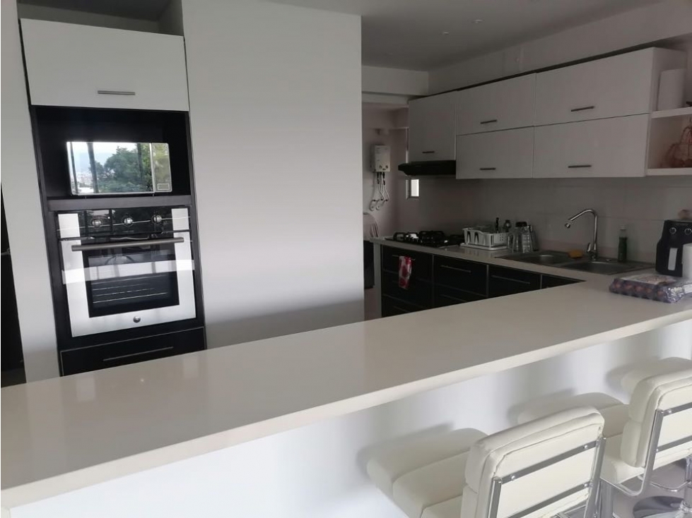 SE VENDE APARTAMENTO EN PANCE